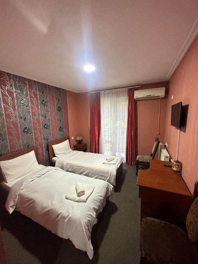 Imeri Park Hotel Kutaisi Exterior foto